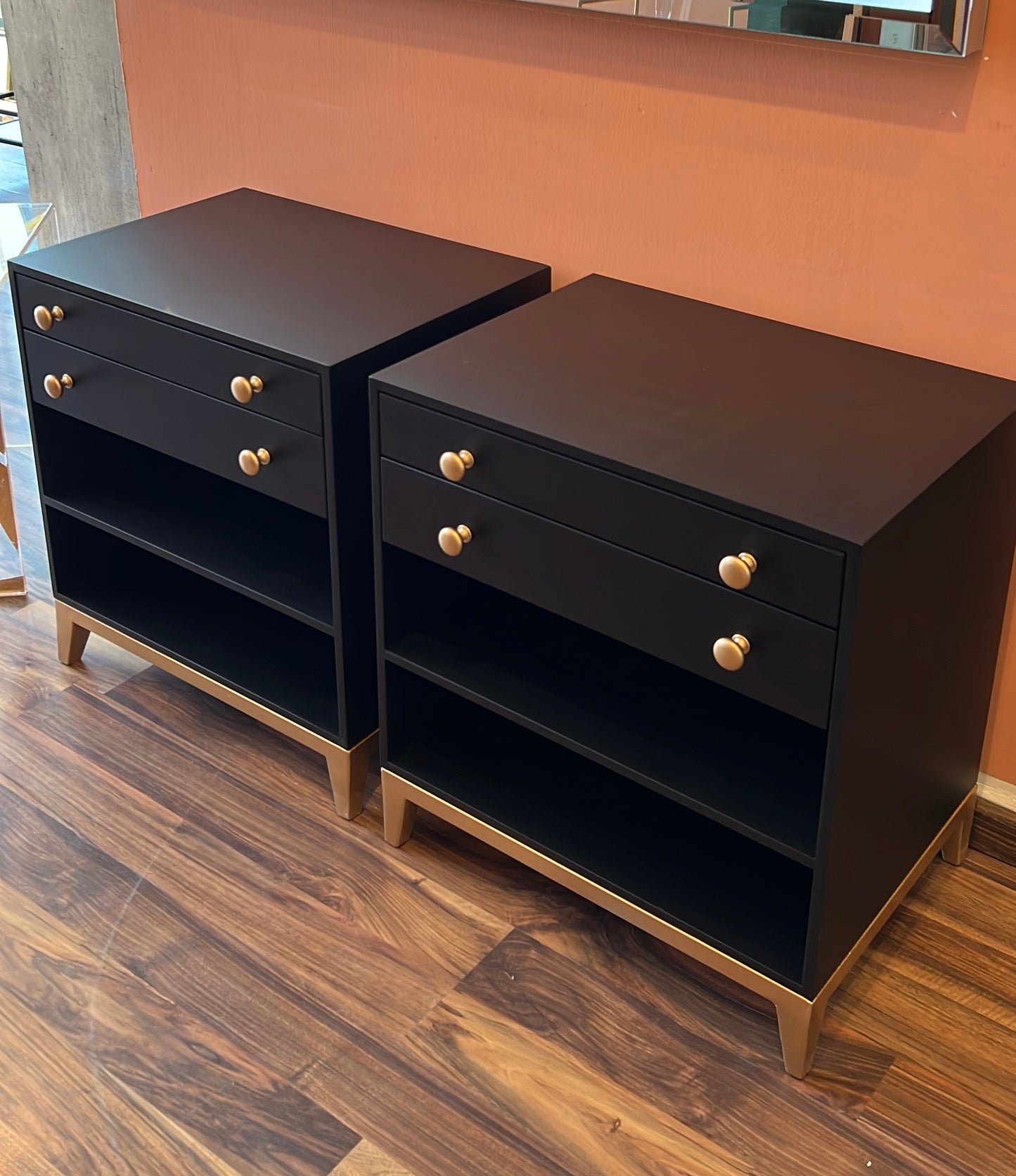 Buró BED TABLE "W"