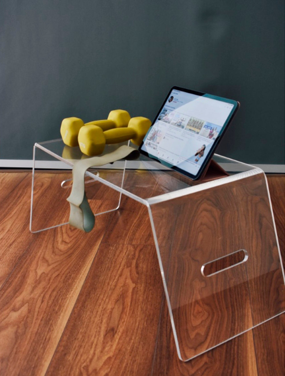 BED TABLE