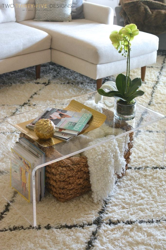 LIVING TABLE. (Mesa de centro)