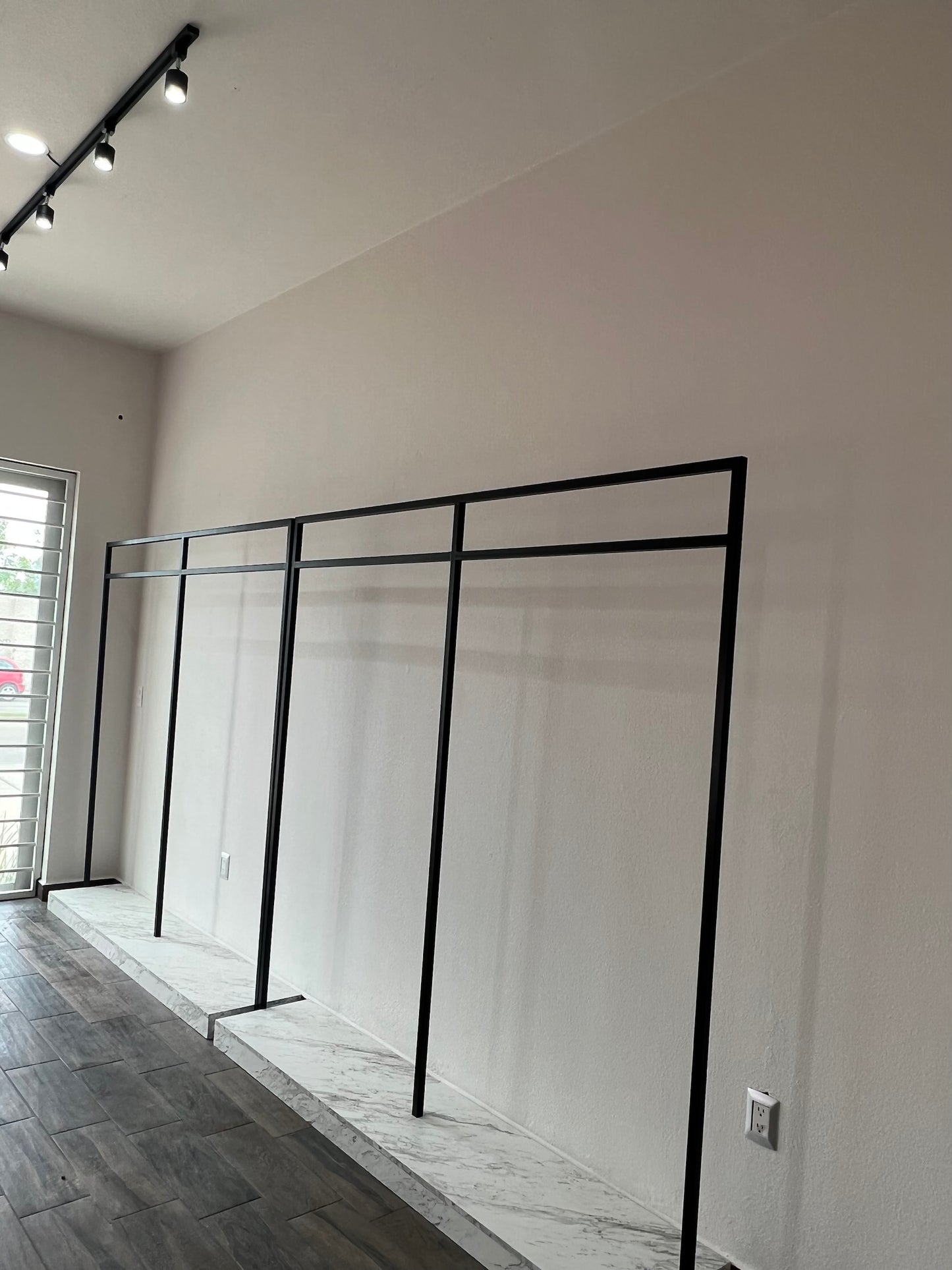 RACK PARA VESTIDOS "CARRARA"