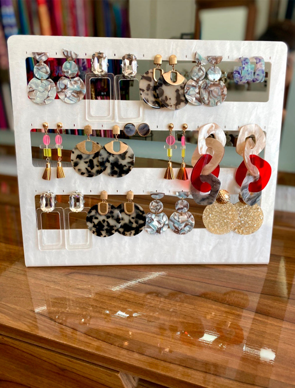 LUSH MARMOL ARETES