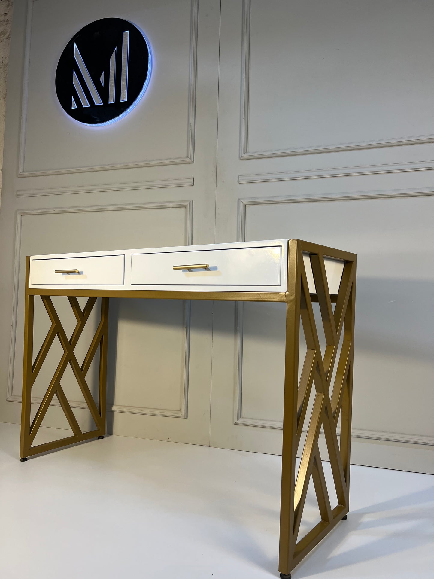 AUDRY VANITY