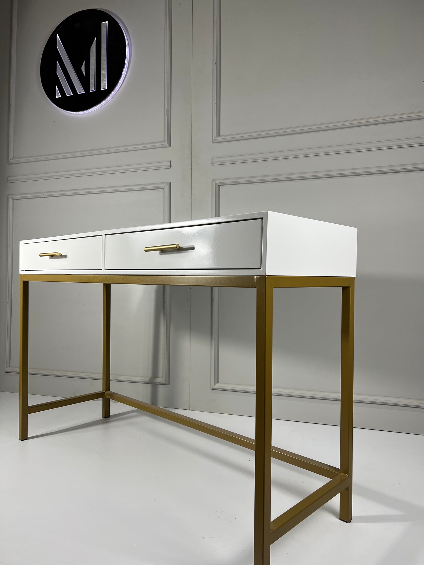 CHARLOTTE VANITY