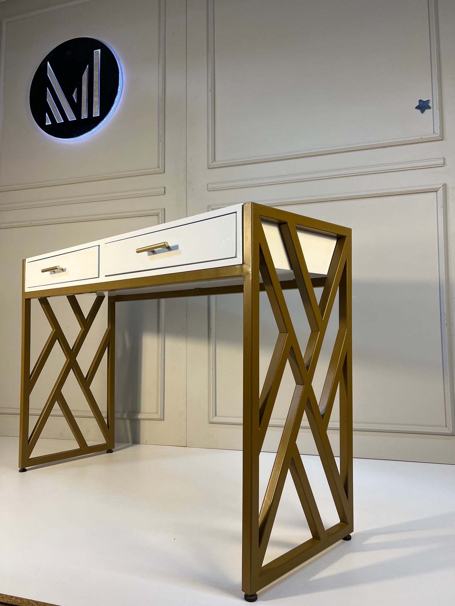 AUDRY VANITY