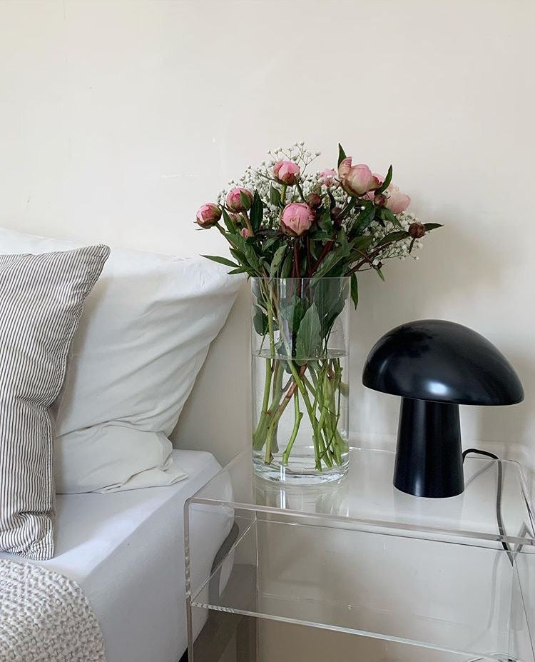 Dream bed table  (Mesa lateral).
