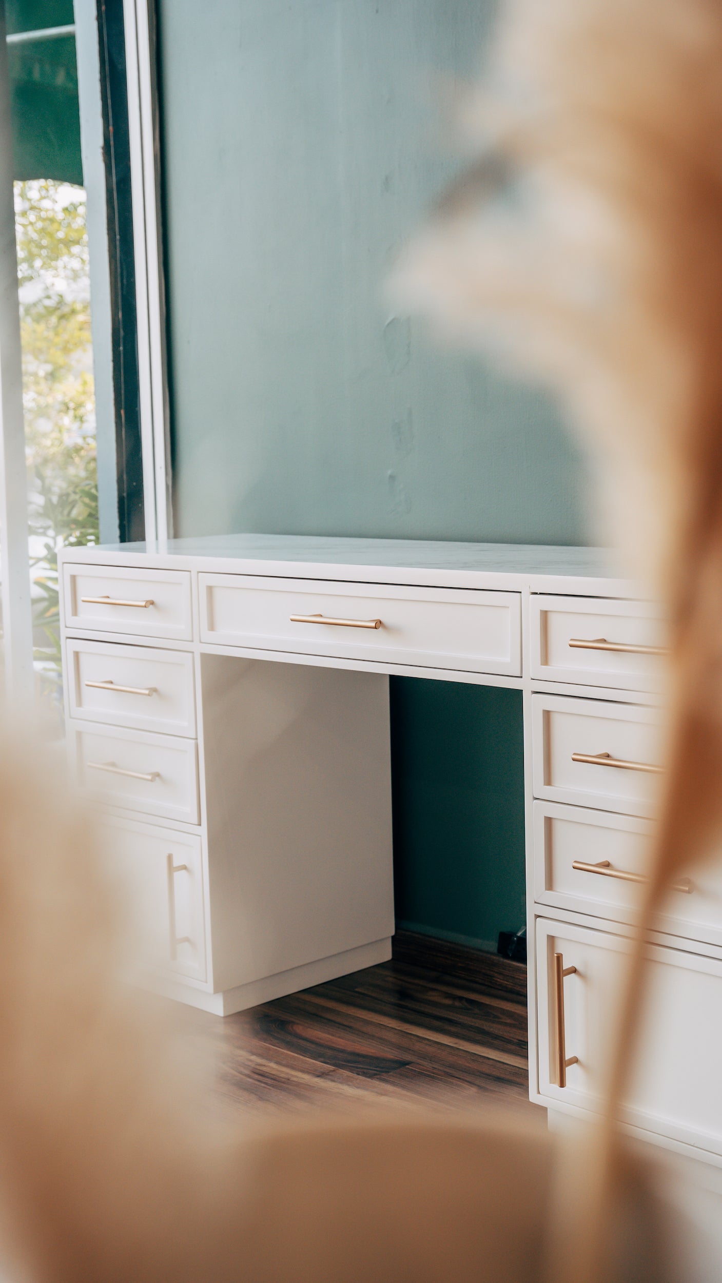ALEXANDRA VANITY