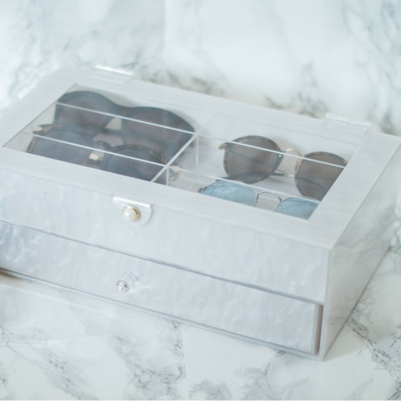 SWISS MARBLE WHITE.